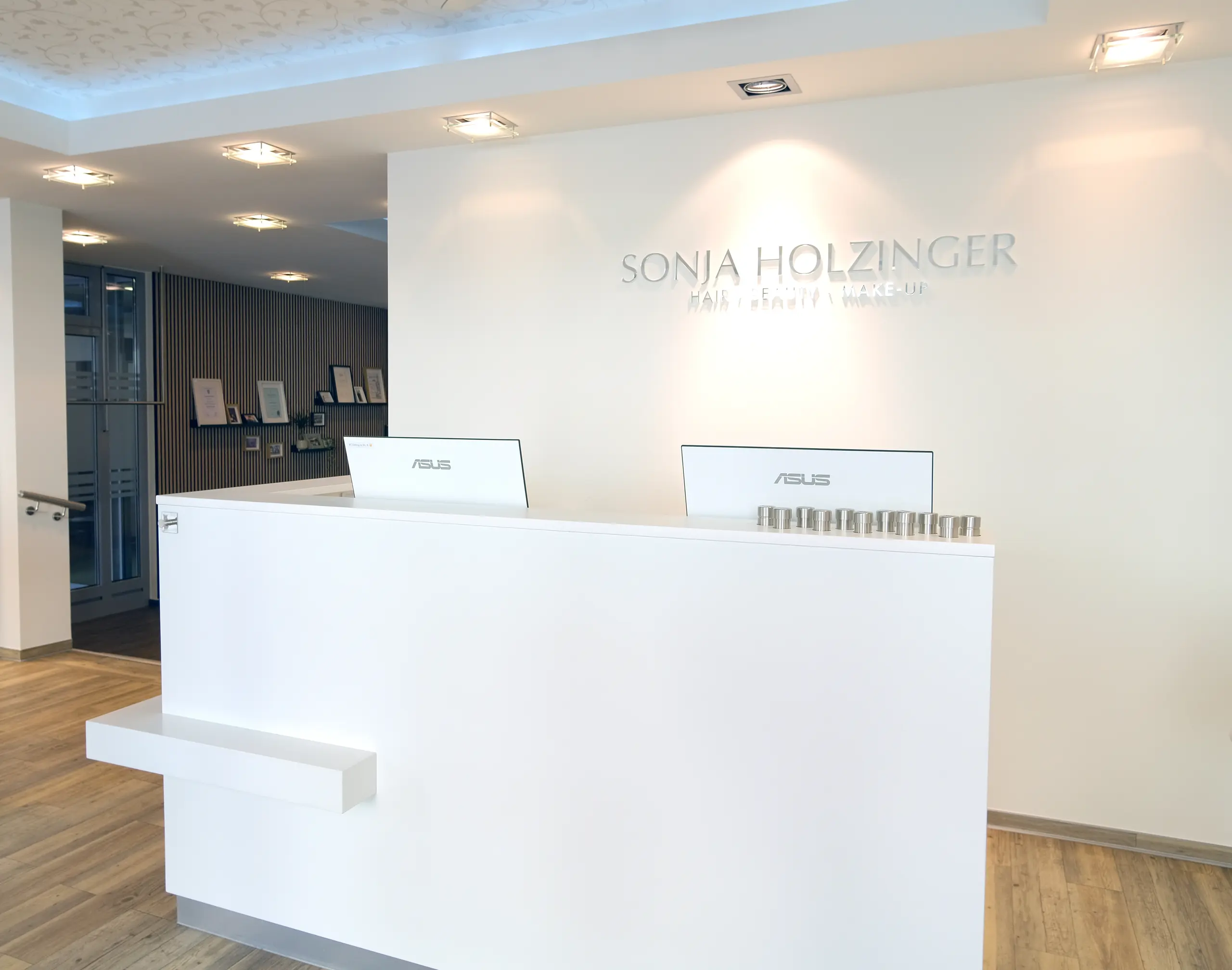 Sonja Holzinger La Biosthétique Friseur Östringen Salon 03