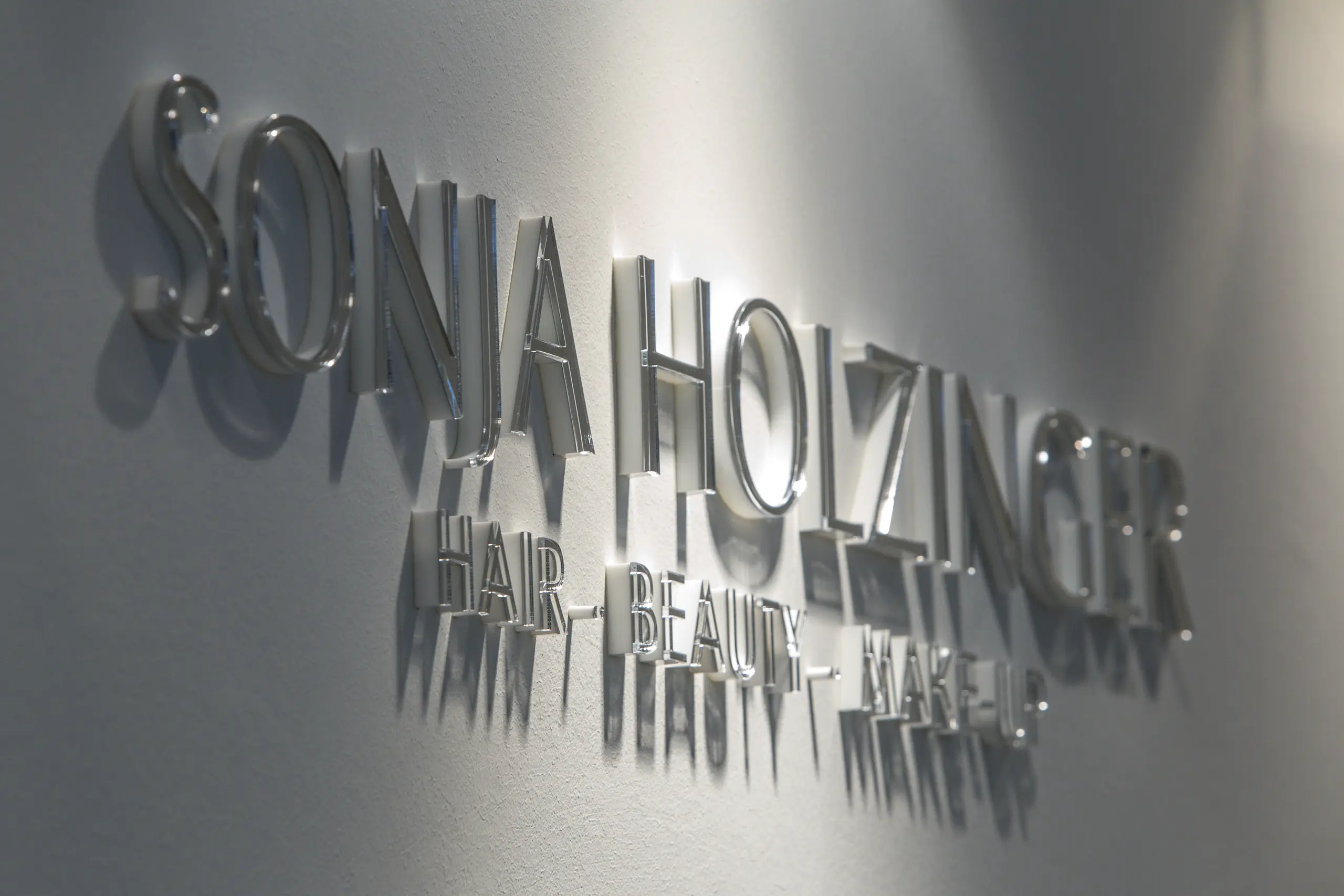 Sonja Holzinger La Biosthétique Friseur Östringen Salon 04